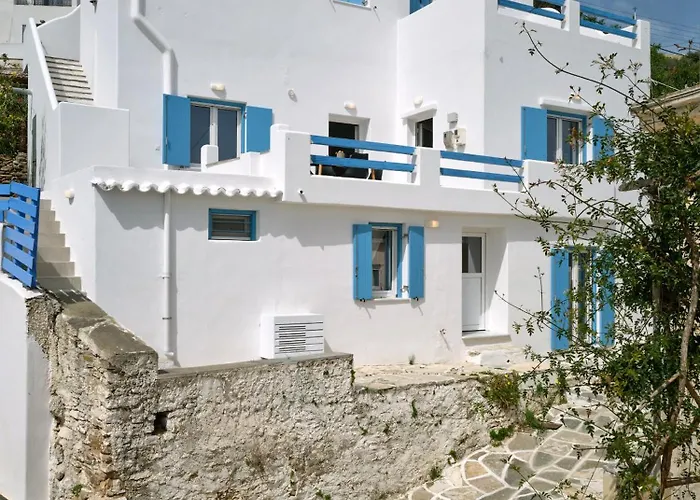 Lefkes Blissful 度假居 *